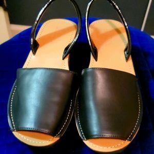 Kenneth Cole Reaction Sandals